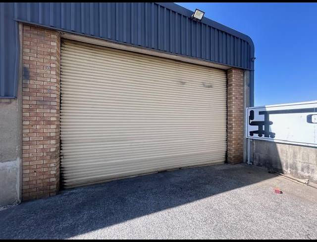 INDUSTRIAL PROPERTY TO RENT IN BENROSE